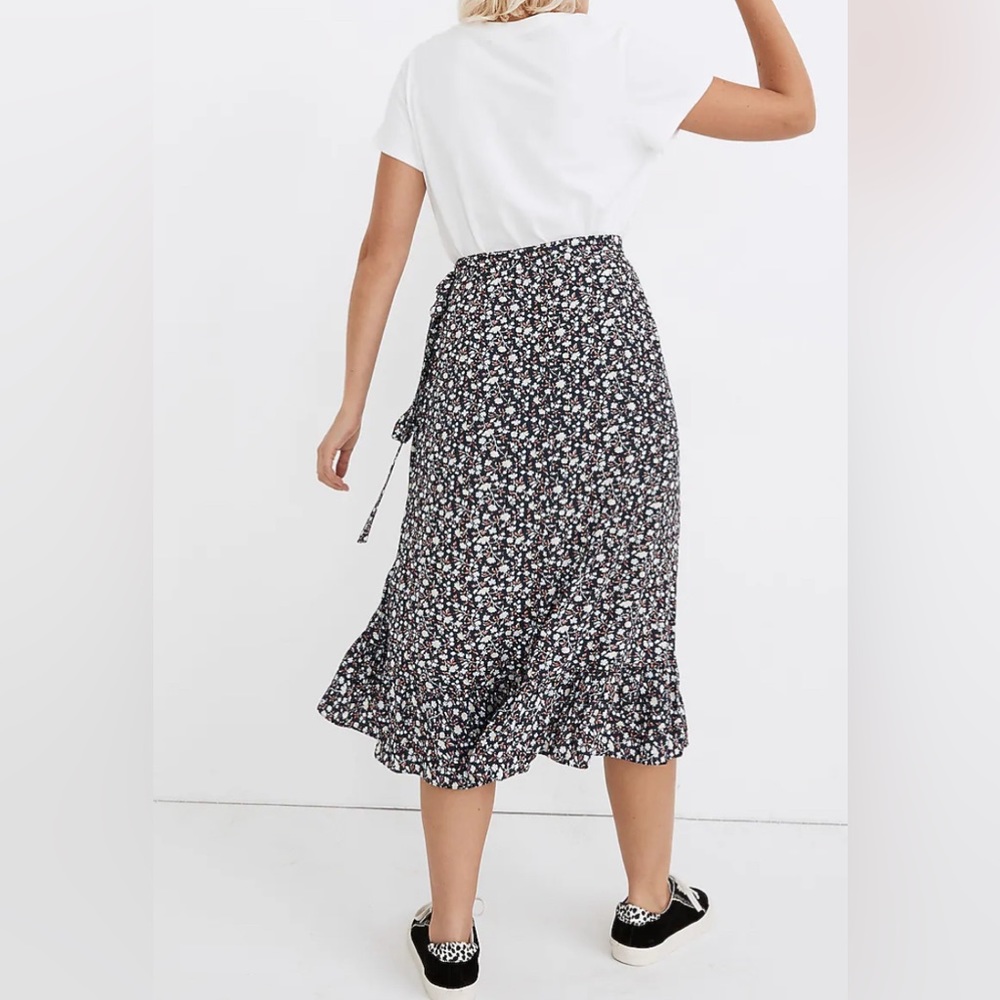 MADEWELL Ruffle-Edge Midi Wrap Skirt in Harvest Vine SZ/0 - Picture 3 of 12